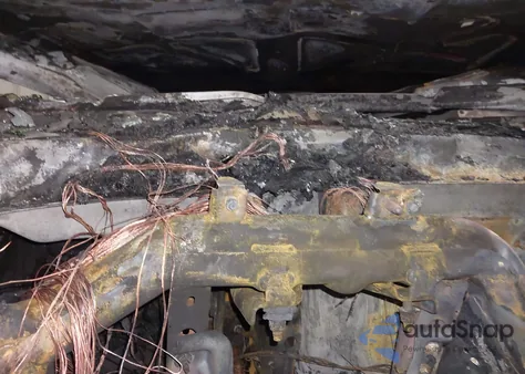 2010 Chevrolet Silverado 1500 Lt z USA, uszkodzony, nr VIN 3GCRKSEA4AG207647